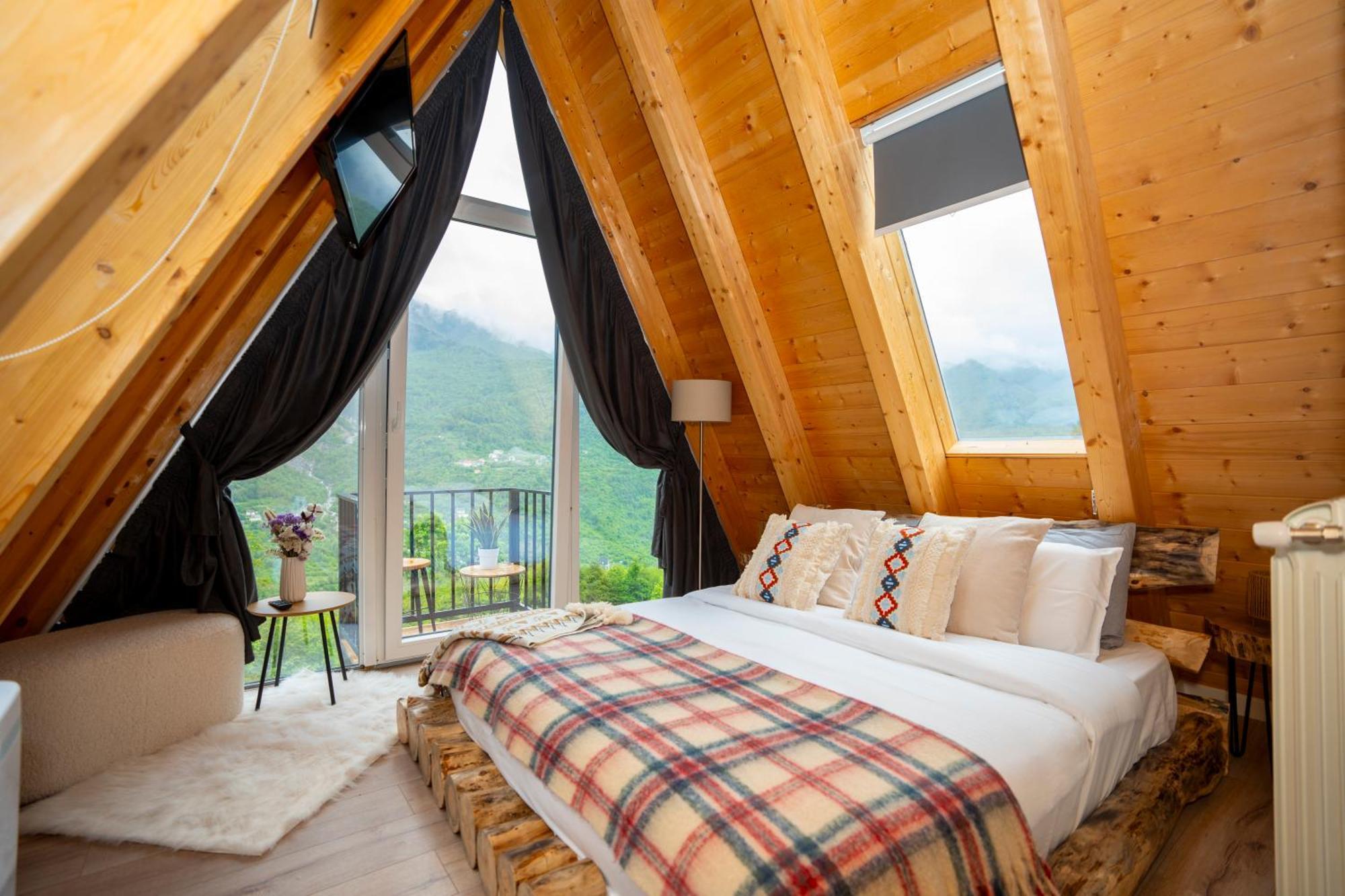 Vidis Chalet Boutique Hotel Theth Esterno foto