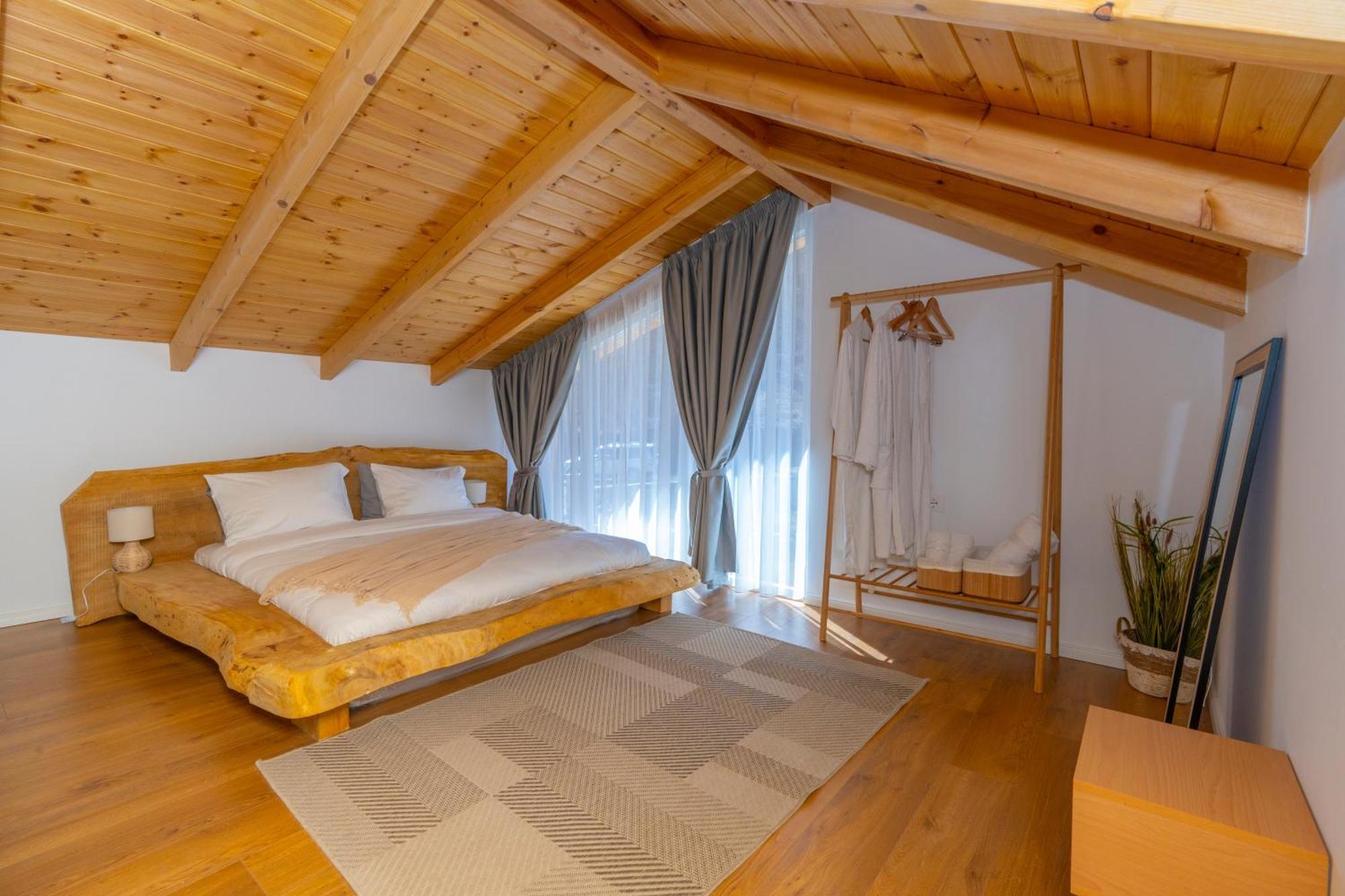Vidis Chalet Boutique Hotel Theth Esterno foto